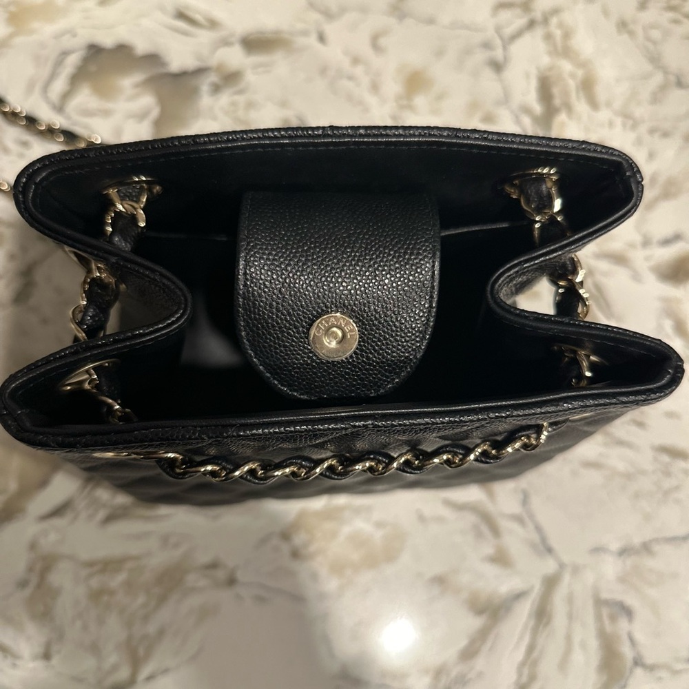 CHANEL Caviar Quilted Mini Bucket Bag Black GHW - Picture 5 of 17